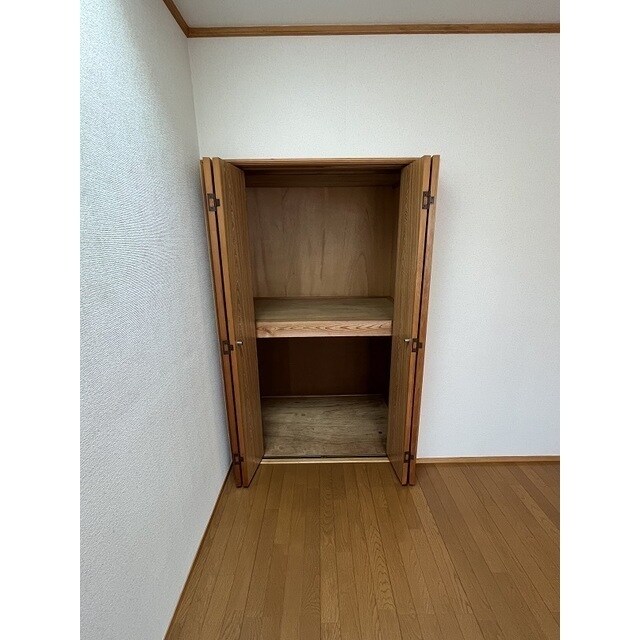 物件内観写真12　(おしゃれな内装です)