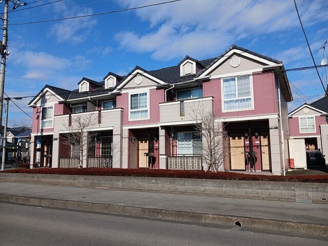 物件外観写真1　(建物外観を気になさる方へ、見た目の良い物件です)