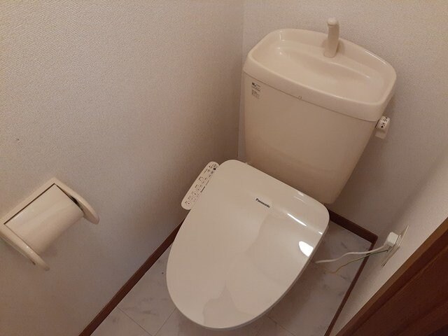 物件内観写真13　(トイレです)