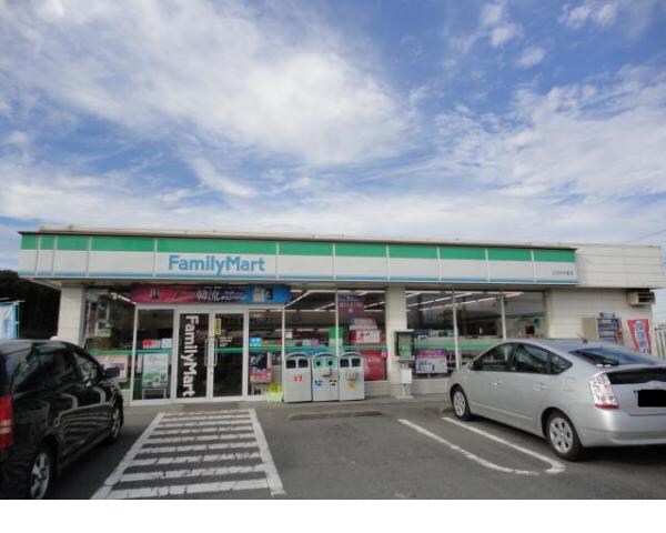 周辺環境(ファミリーマート宇都宮駅東口店まで1,696ｍ)