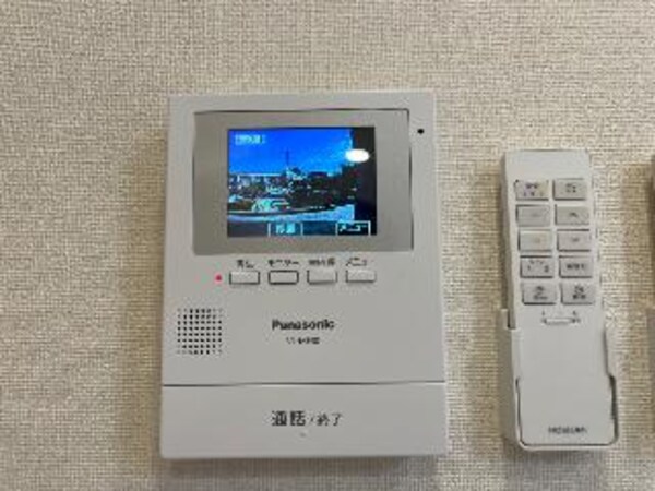 内装他(カメラ付インターホン（イメージ）)