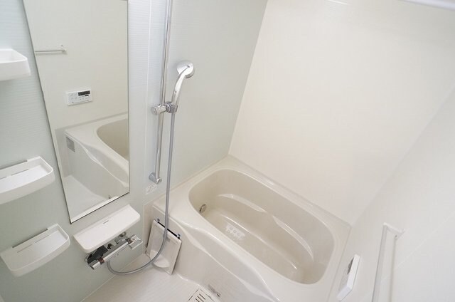 物件内観写真13　(お風呂です)