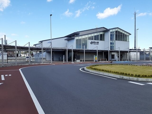 物件外観写真5　(ＪＲ岡本駅まで2000m)
