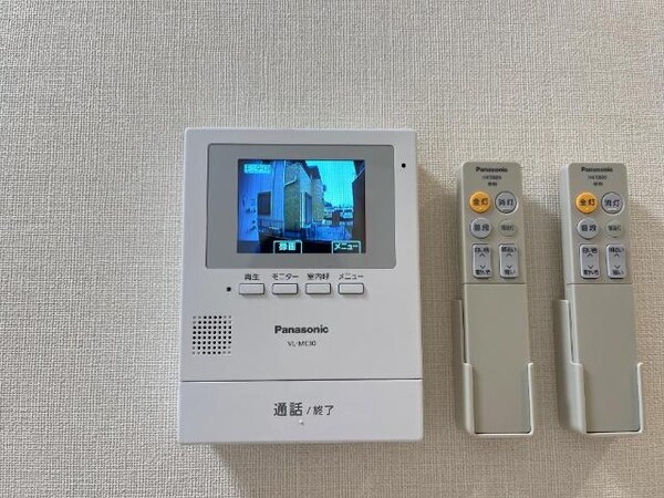 内装他(カメラ付インターホン（イメージ）)