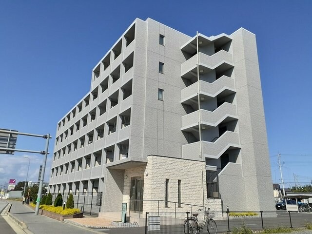 物件外観写真1　(外観も気になるポイント)