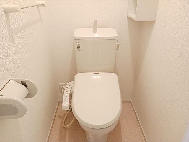 物件内観写真13　(トイレも気になるポイント)
