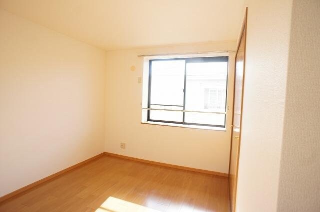 物件内観写真12　(物件の内装です)