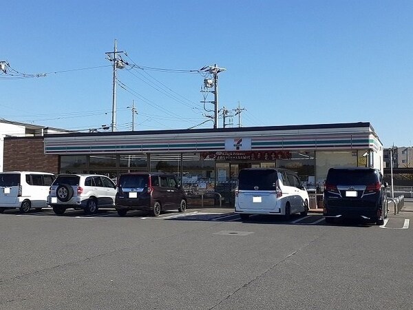 周辺環境(セブンイレブン宇都宮刈沼店まで300m)
