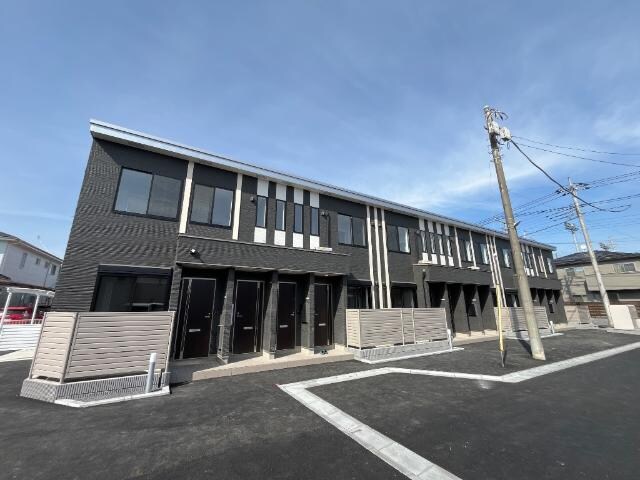 物件外観写真2　(外観写真（昼）)