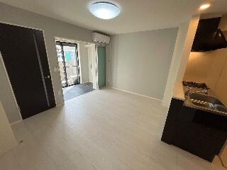 物件内観写真11　(リビング)