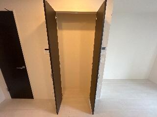 物件内観写真20　(収納)