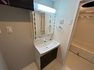 物件内観写真21　(洗面)