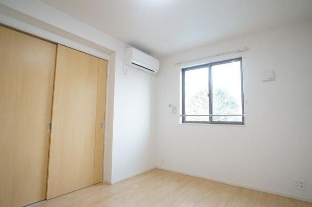 物件内観写真12　(内装です)