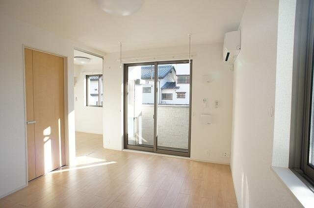 物件内観写真9　(物件の内装です)