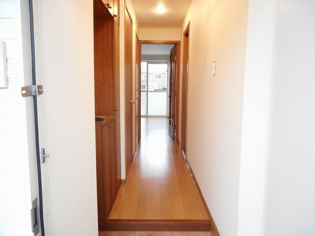 物件内観写真9　(毎日通る玄関はこちらです)