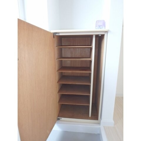 物件内観写真18　(おしゃれな内装です)