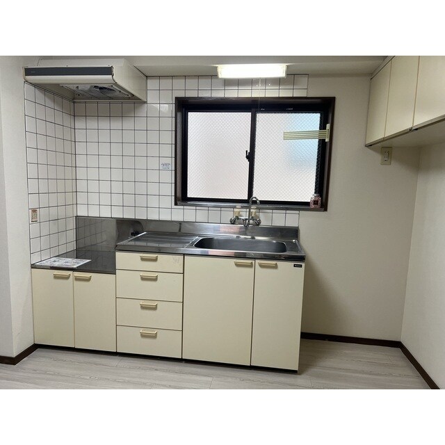 物件内観写真13　(使いやすいキッチンです)