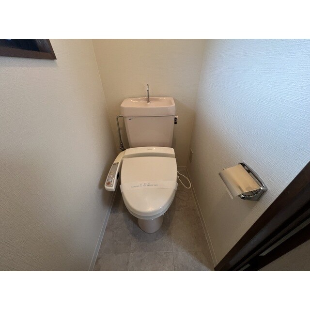 物件内観写真15　(トイレも気になるポイント)