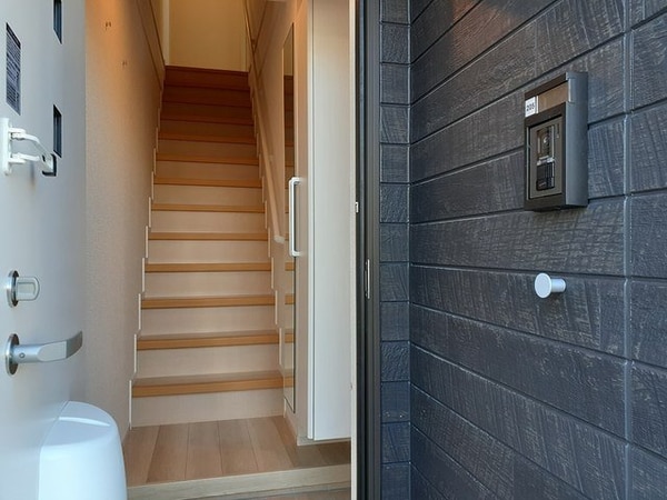 玄関(シンプルで使いやすい玄関です)