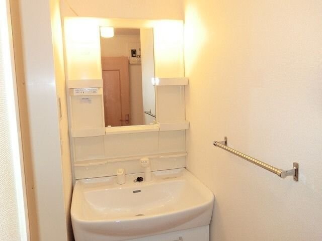 物件内観写真17　(大きなものも収納できそうです)