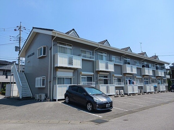 外観(建物外観を気になさる方へ、見た目の良い物件です)