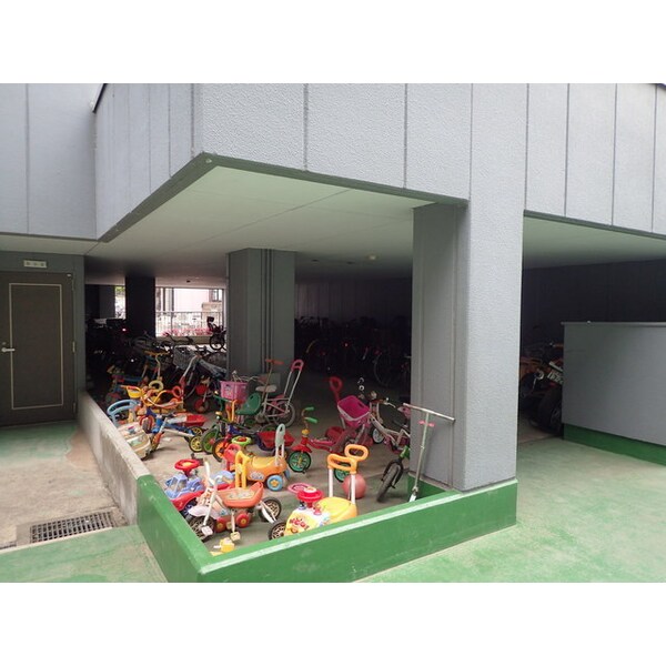 駐車場(駐車場完備です)