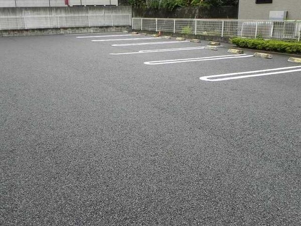 駐車場(駐車場完備です)