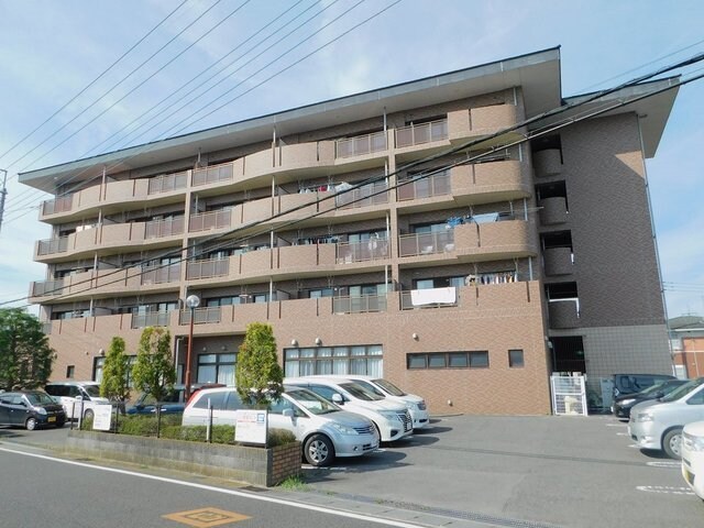 物件外観写真1　(建物外観を気になさる方へ、見た目の良い物件です)