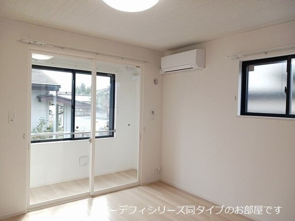 内装他(おしゃれな内装です)