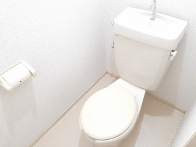 物件内観写真13　(トイレも気になるポイント)