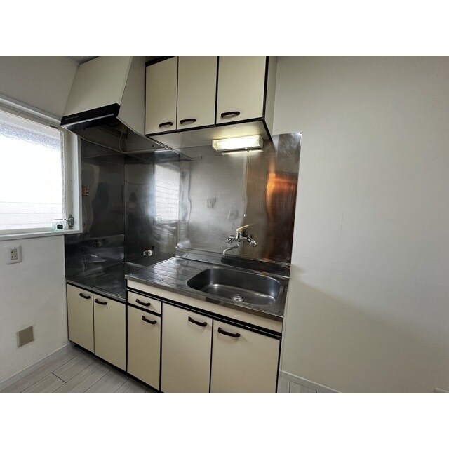 物件内観写真7　(使いやすいキッチンです)