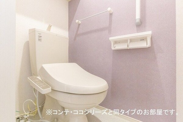 トイレ(シンプルで使いやすいトイレです)
