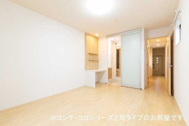 物件内観写真11　(内装もきれいです)