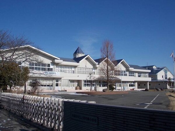 周辺環境(東小学校まで800m)
