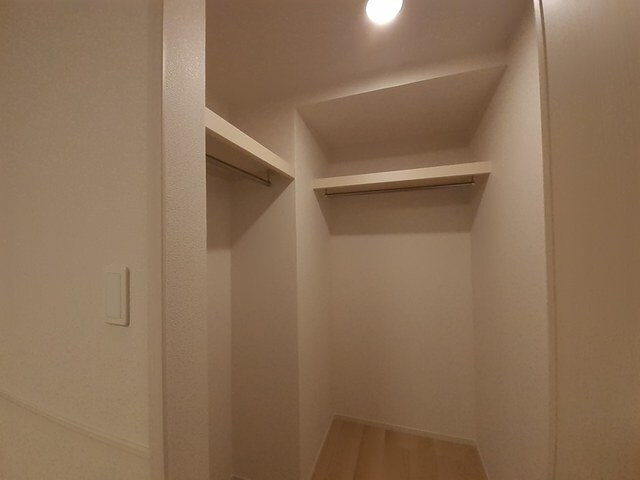 物件内観写真17　(収納のためのスペースです)