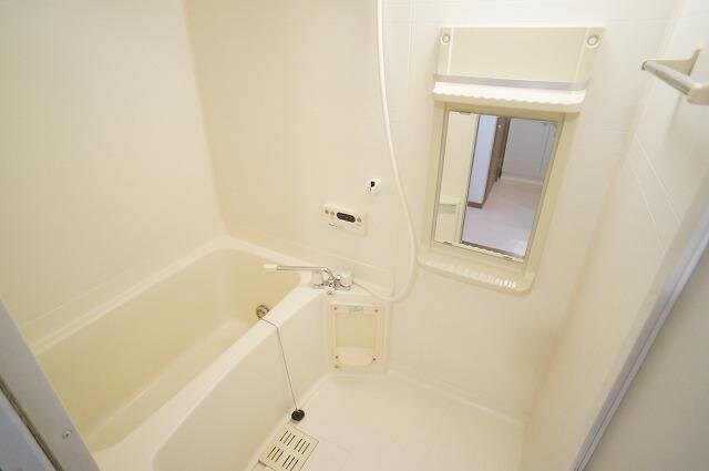 物件内観写真11　(お風呂です)