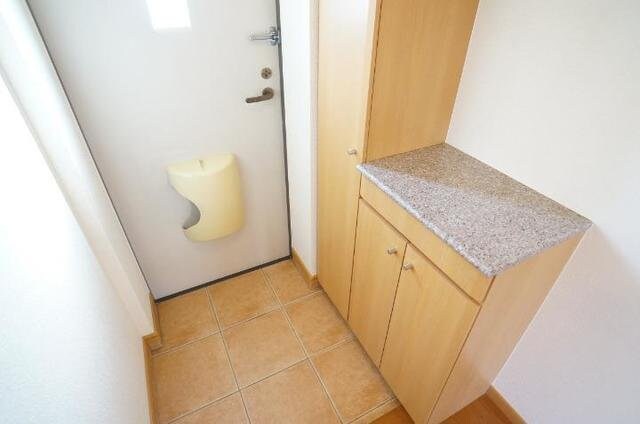 物件内観写真9　(玄関です)