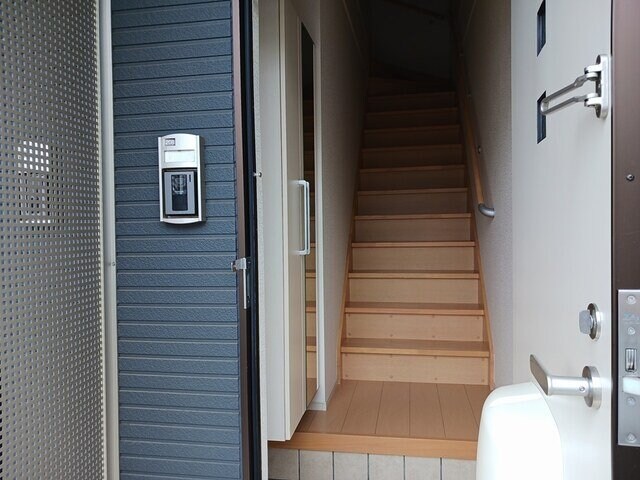 物件内観写真14　(毎日通る玄関はこちらです)