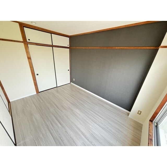 物件内観写真8　(きれいな内装です)