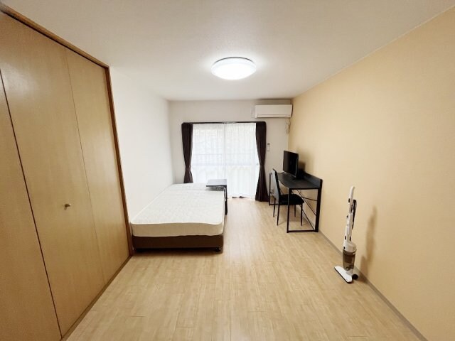 物件内観写真2　(過ごしやすい室内です)