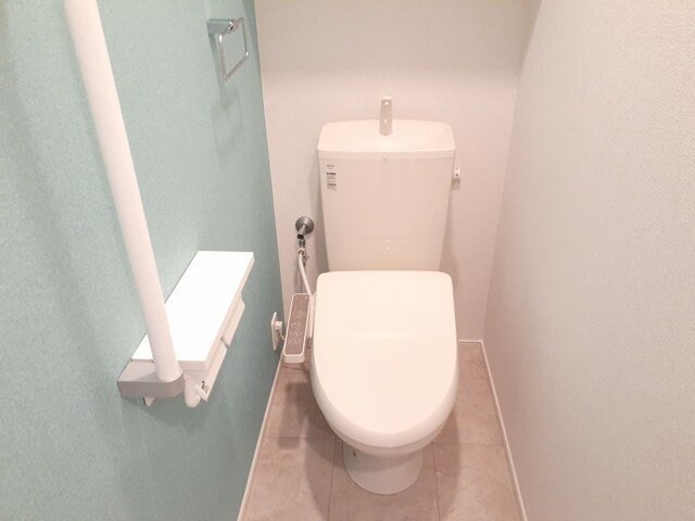 物件内観写真13　(トイレもきれいです)