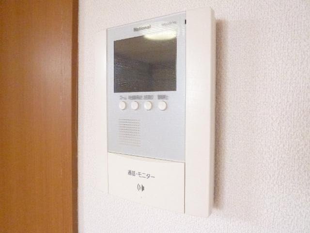 物件内観写真27　(カメラ付きインターホン)