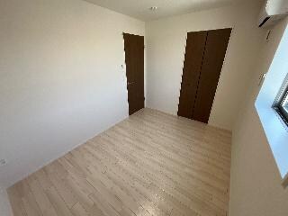 物件内観写真19　(寝室)