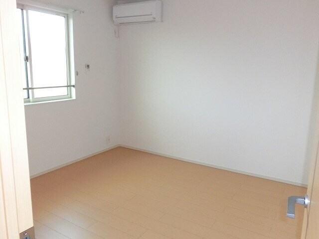 物件内観写真11　(過ごしやすい室内です)