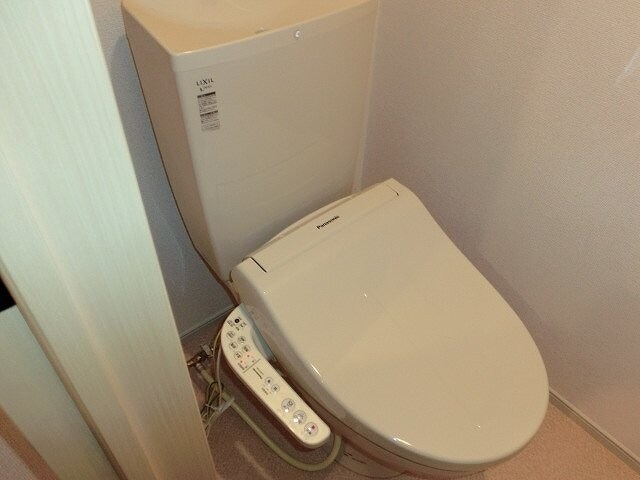 物件内観写真14　(トイレもきれいです)