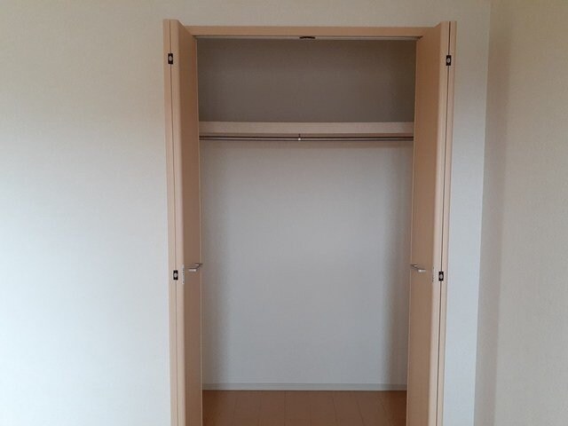 物件内観写真17　(収納のためのスペースです)