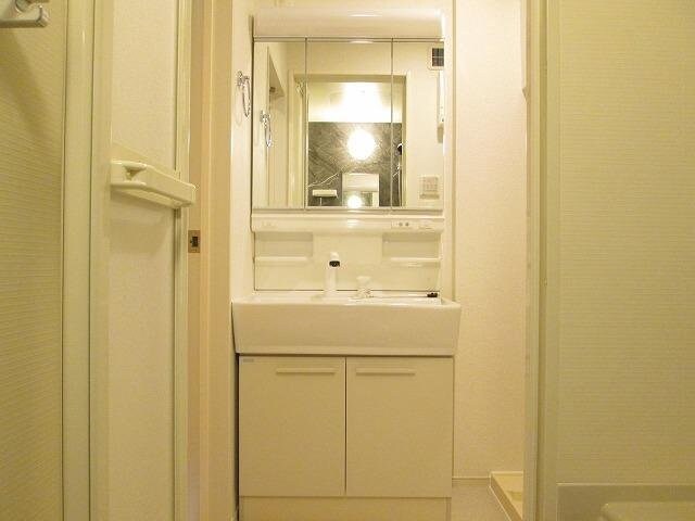 物件内観写真13　(洗面所です)
