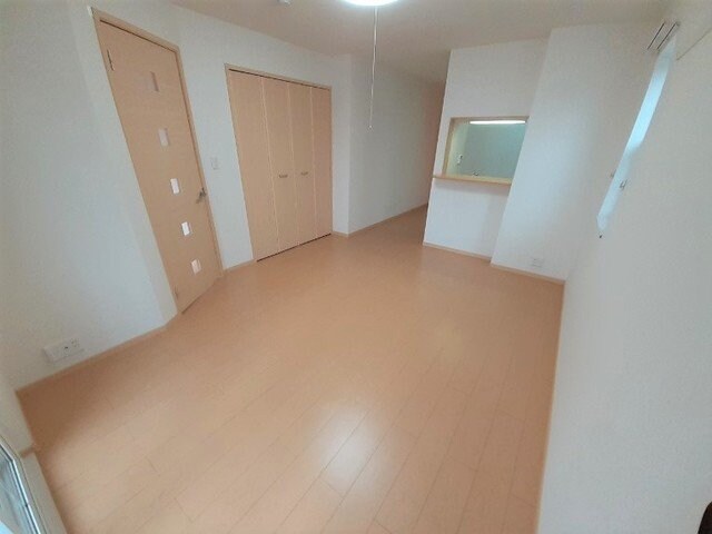 物件内観写真9　(ゆったり過ごせるリビングです)