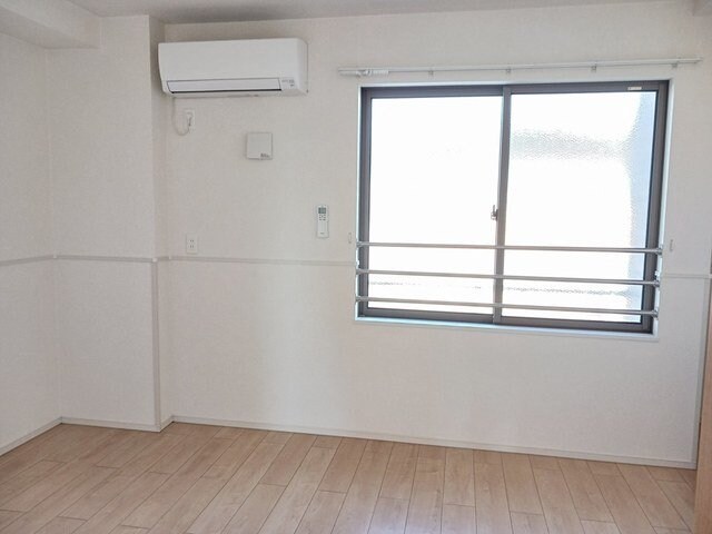 物件内観写真15　(過ごしやすい室内です)