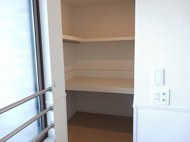 物件内観写真17　(収納があります)